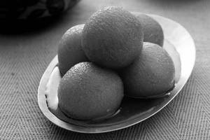 Falahari Gulab Jamun (1 Pc)