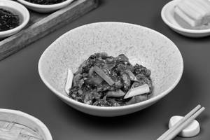 Pan Seared Sliced Mongolian Lamb
