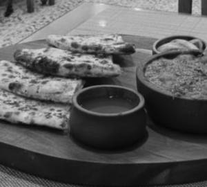 Masala Kulcha with Chana