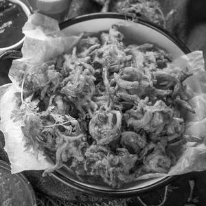 Special Pyaaj Pakode [250gm]