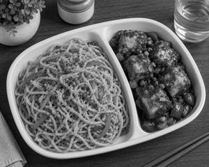 Paneer manchurian with veg noodles