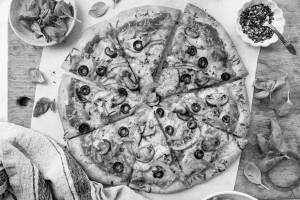 8" Veggie Pasta Pizza