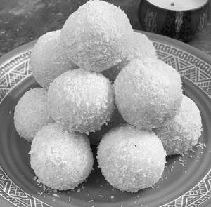 Coconut Laddu