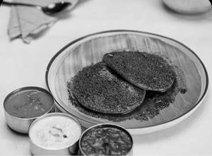 Podi Idli (2 Pieces)