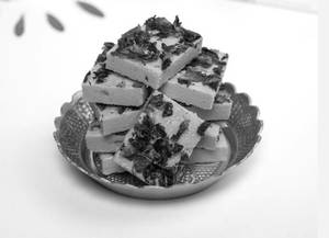 Kaju Rose Biscuit