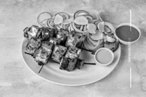 Achari Paneer Tikka