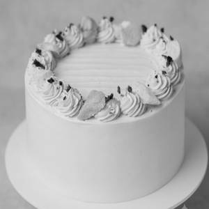 Litchi Cake