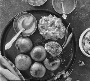Ghee litti chokha