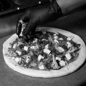 Pizza Farmhouse