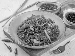 Dan Dan Veg Noodles
