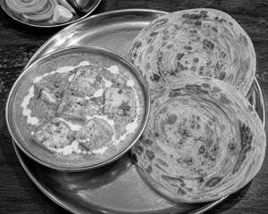 Shahi Paneer + 2 Lachha Paratha