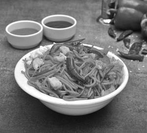Schezwan Chicken Noodles