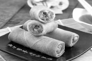 Chicken Chinese Roll ( 2 Rolls )
