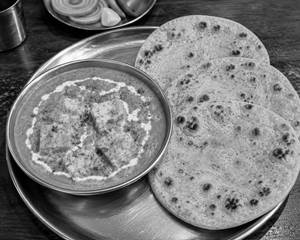 Shahi Paneer +  3 Butter roti