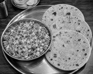 Paneer Bhurji +  3 Butter Roti Combo