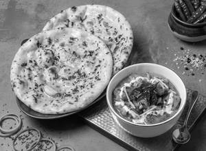 Lemon Chicken with 2 Butter Naan