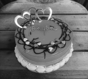 Strawberry Father Cake Cake customized with acrylic toppersWeight-450gm