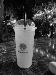 Peach mocktail