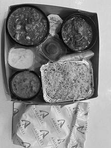 Non Veg Deluxe Thali.