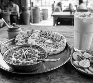 Punjabi Kulcha Combo