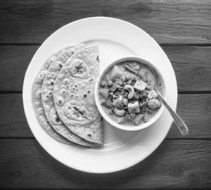 Chapati (3 Pcs)+Veg Kuruma