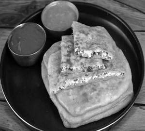 Paneer paratha