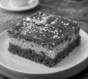 Kunafa Brownie With Vannila Ice Cream
