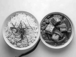 Kadhai Paneer Rice Bowl With Kesariya Kheer