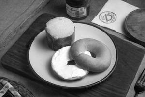 Bagel Combo (Bagel With Cream Cheese-1 Vanillla Muffin -1 )
