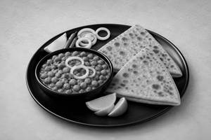 Chole With Trikon Paratha [2 Pieces]