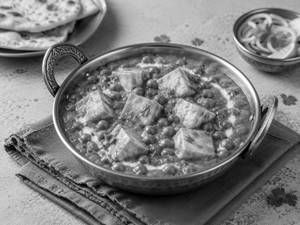 Matar Paneer