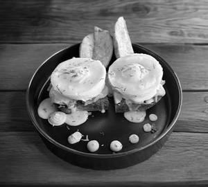 Smoked Salmon  Eggs Benny
