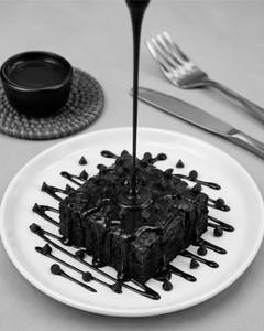 Brownie With Hot Choco Fudge