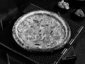 Basil Pesto Pizza