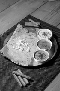 Rava Paneer Dosa