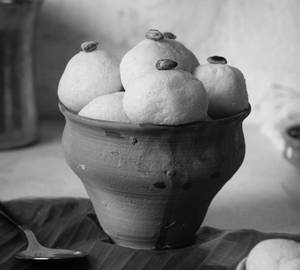 Rosogolla (10 pieces)