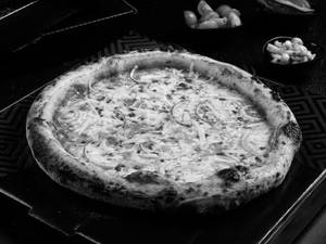 Burrata Pizza