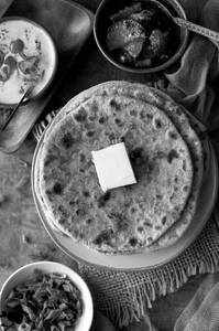 Veg Keema Paratha with Gravy