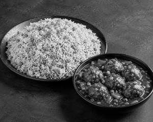 Fried Rice With Veg Manchurian