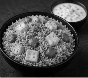 Paneer Chilli Biryani with Raita