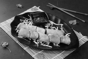 Veg. Spring Roll
