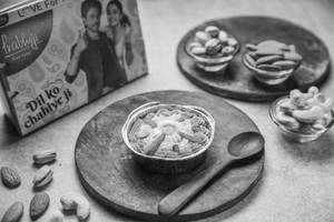 Chena Kesar Badam Pista Bati (1 Pc)