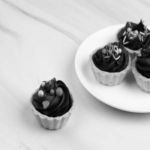 CHOCOLATE CUP CAKE