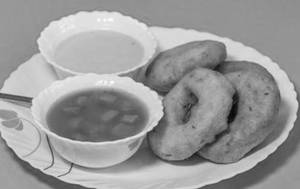 4 Mini Medu Vada