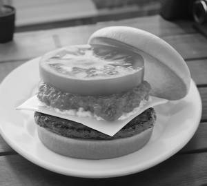 Lamb Bolognaise Burger [With Spicy Arrabiatta N Cheezy Alfredo Sauce]