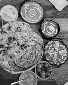 Shahi Paneer + Dal Makhani + 2 Lacha Paratha + 2 Butter Roti