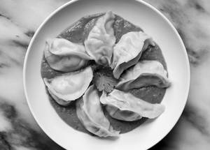 Butter Chicken Momo [6 Pieces]