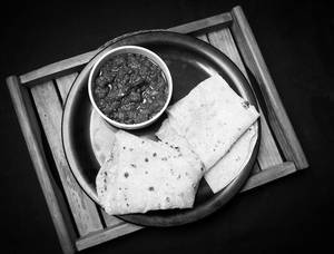 Rumali Roti with Chicken Bharta