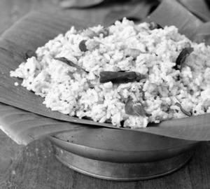 Tamarind rice puliyodarai புளியோதரை 