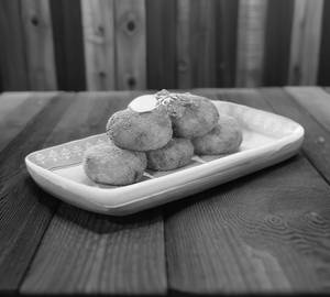 Paneer Cutlet (06 Pcs)